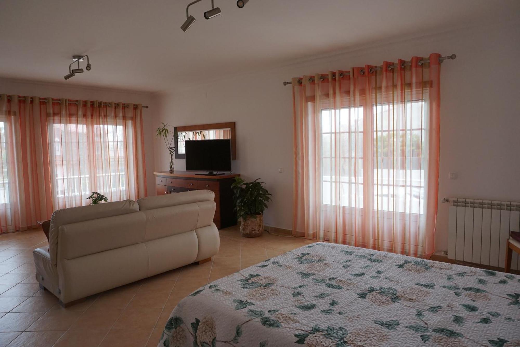 Vivenda Godinho Apartment นาซาเร ภายนอก รูปภาพ