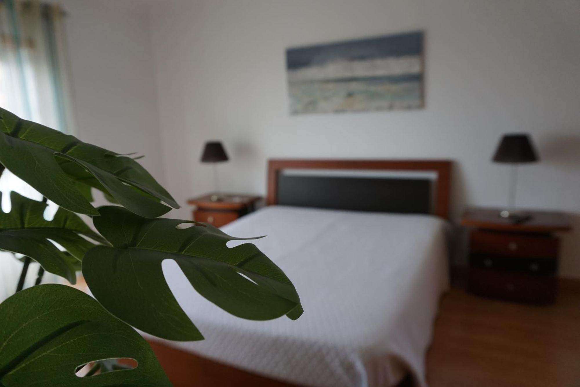 Vivenda Godinho Apartment นาซาเร ภายนอก รูปภาพ